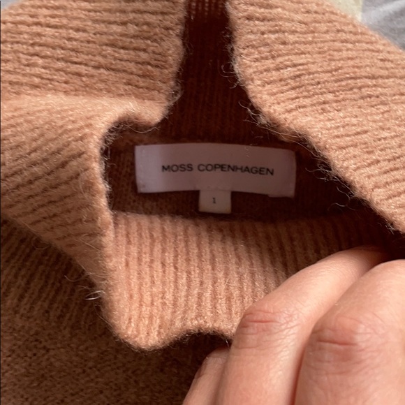 mohair / wool funnel neck sweater - Picture 2 of 3